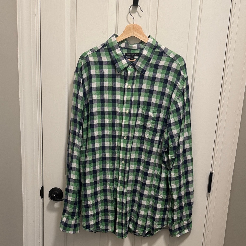 Banana Republic Men's Plaid Shirt in Green and Blue